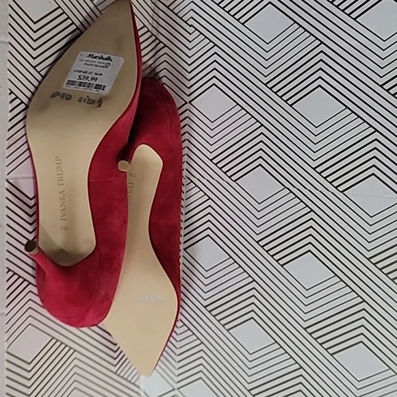 Ivanka Trump Red Suede Women's Shoes - Picture 7 of 10